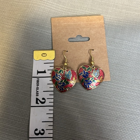 Cloisonné dangle heart earrings - Picture 3 of 4
